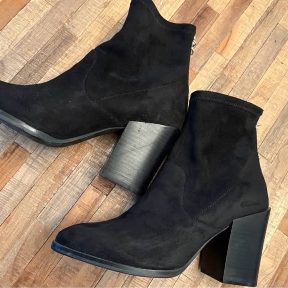 Wishbone Black Heeled Boots